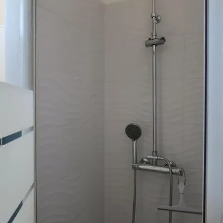 Au Calme,dernier Etage,15 Min De Paris *